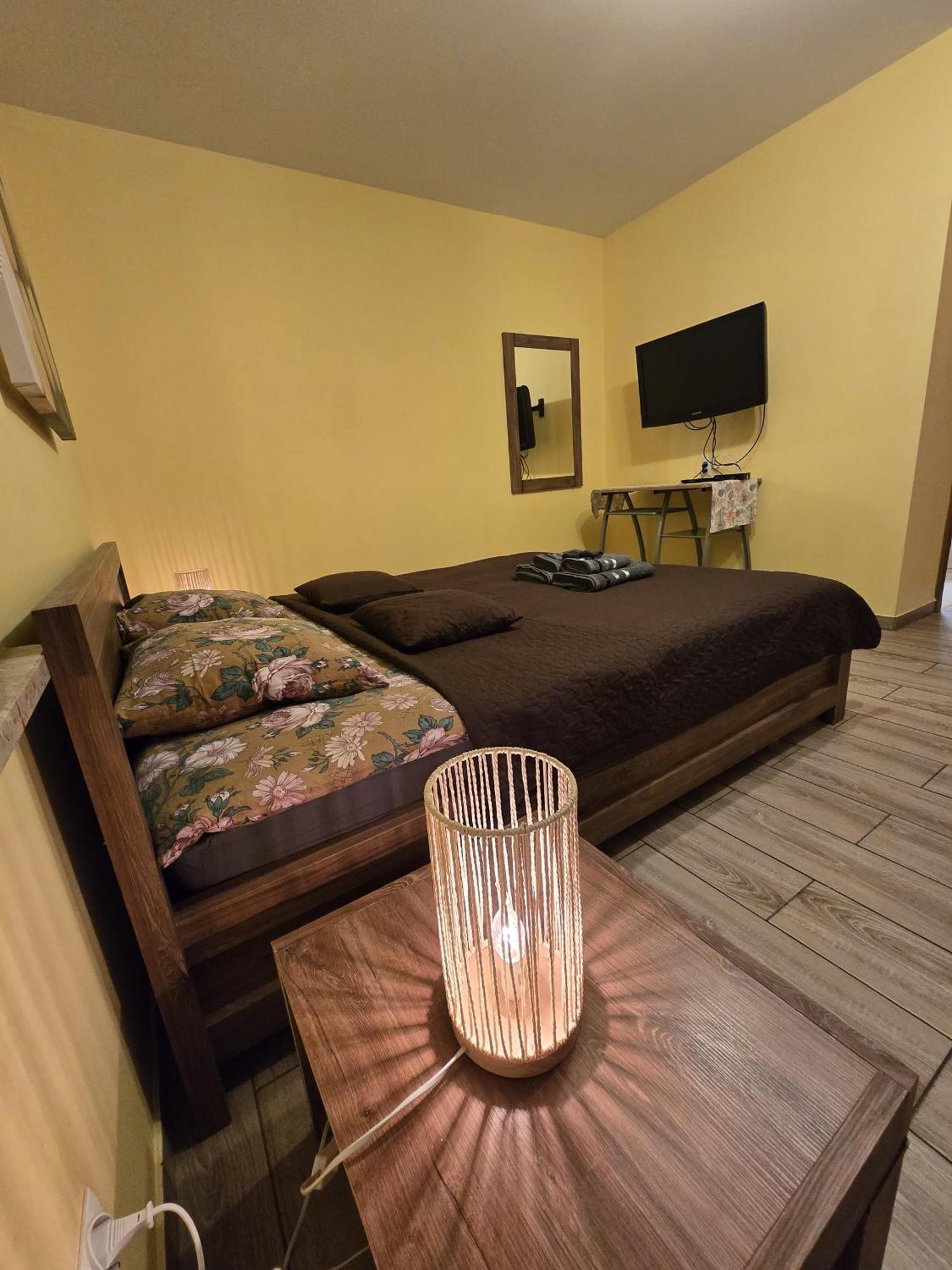 Apartamenty Pokoje Dreamzone ลูบลิน ภายนอก รูปภาพ